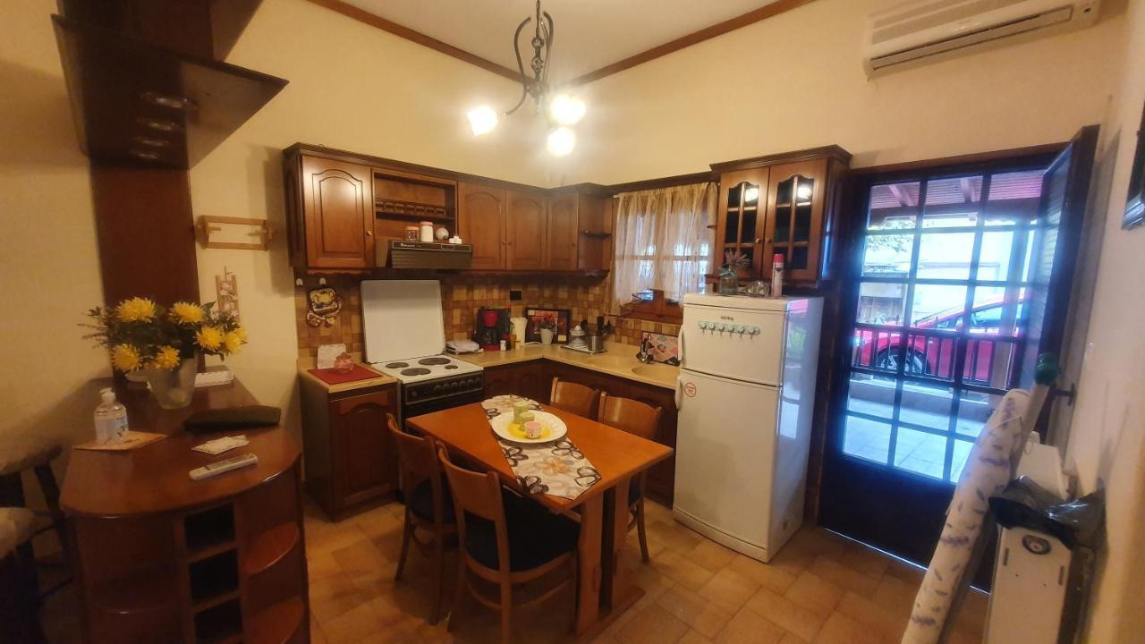 Adorable 2 Floors Two Bedroom Vacation Maisonette Nea Poteidaia Buitenkant foto