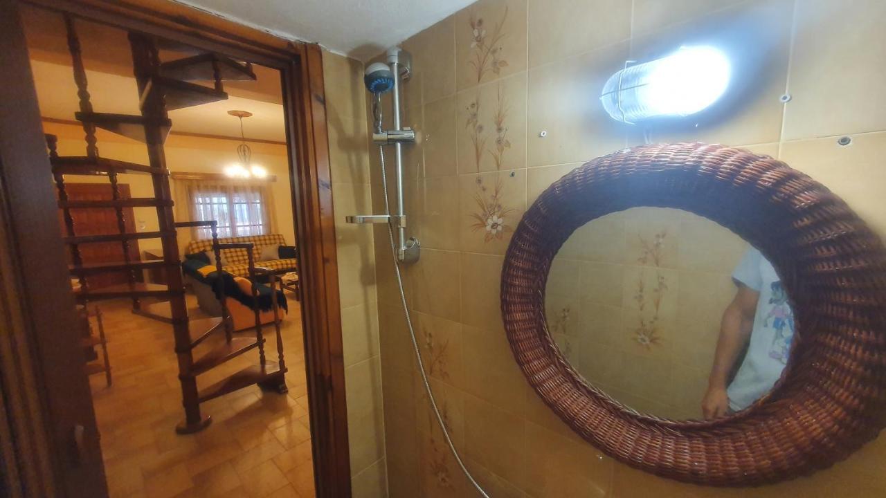 Adorable 2 Floors Two Bedroom Vacation Maisonette Nea Poteidaia Buitenkant foto