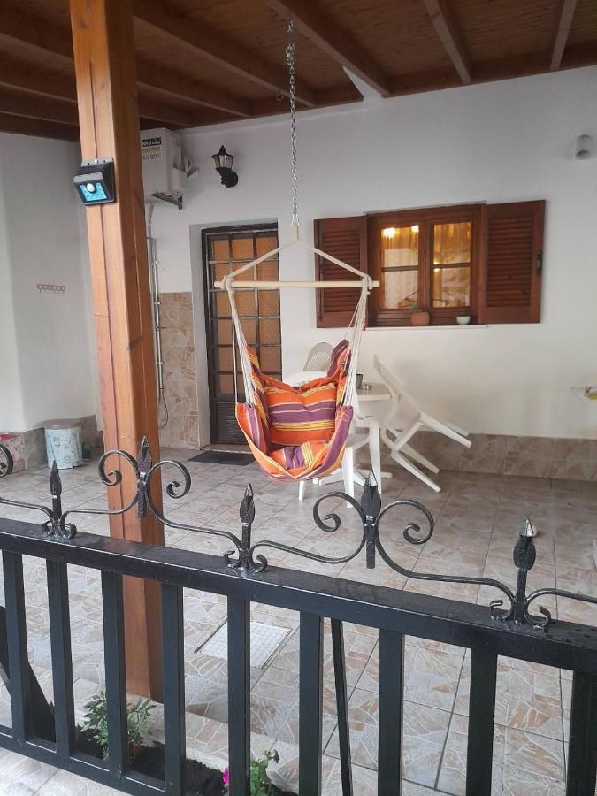 Adorable 2 Floors Two Bedroom Vacation Maisonette Nea Poteidaia Buitenkant foto